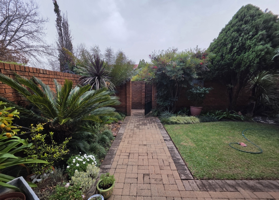 3 Bedroom Property for Sale in Naudeville Free State